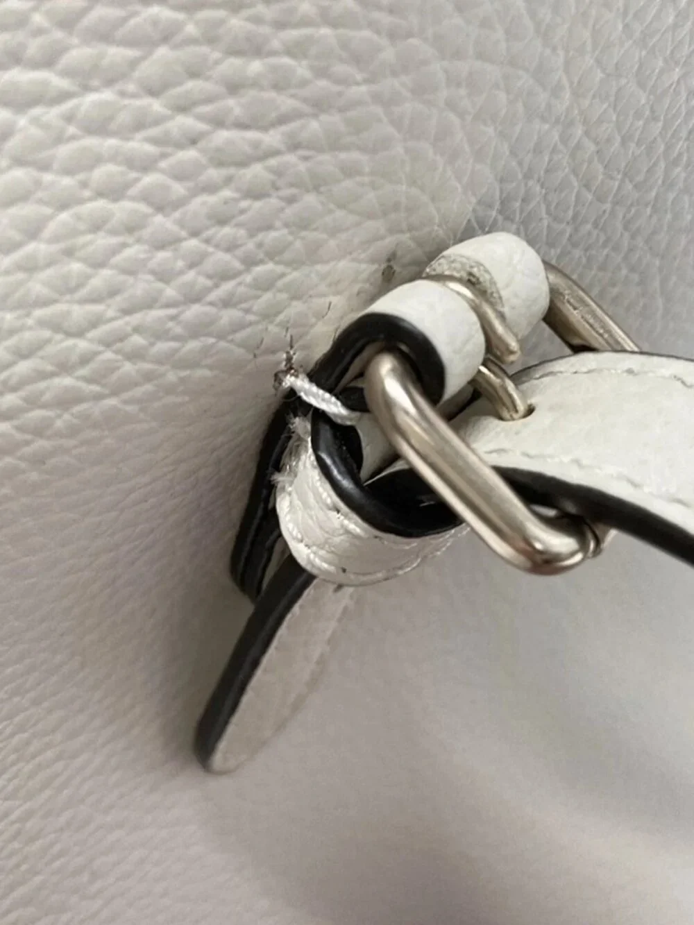 COACH Molly Tote 25 C4084 Cream Leather Tote Bag